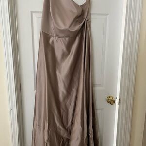 One shoulder, bridesmaids, dress champagne toast color. Size 20. Wore one time.